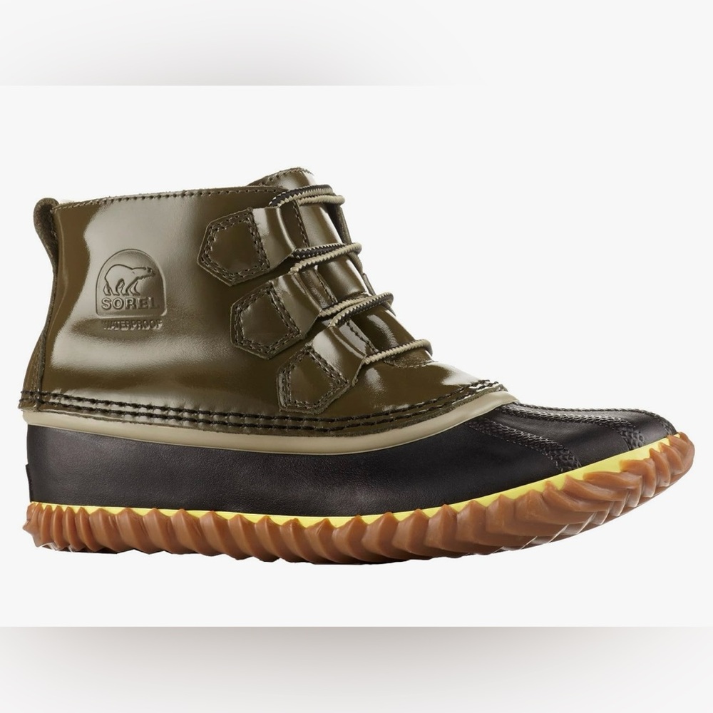 Sorel Olive Green and Black Waterproof Duck Boot NWT